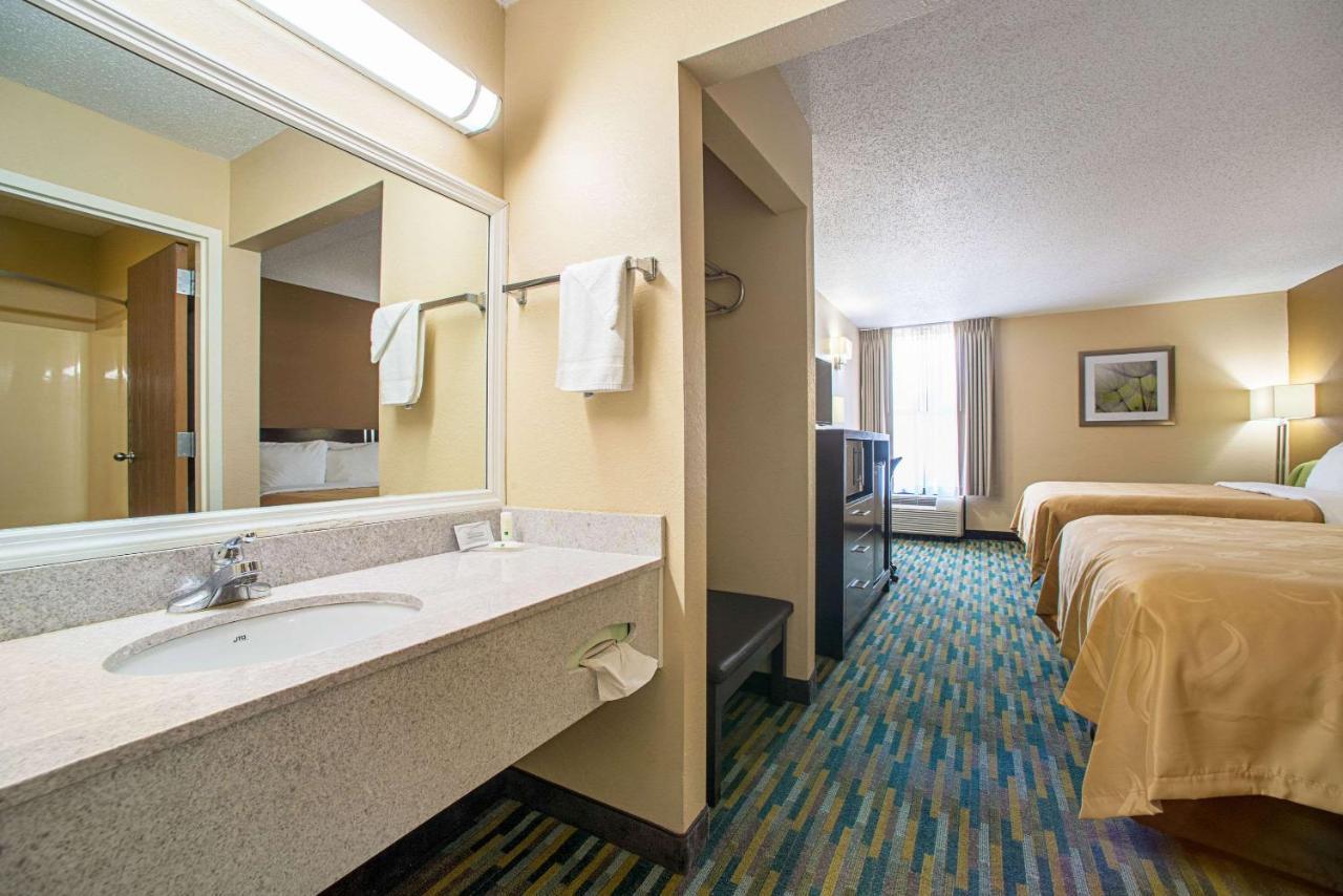 Quality Inn Near Six Flags St. Louis Pacific Exterior foto